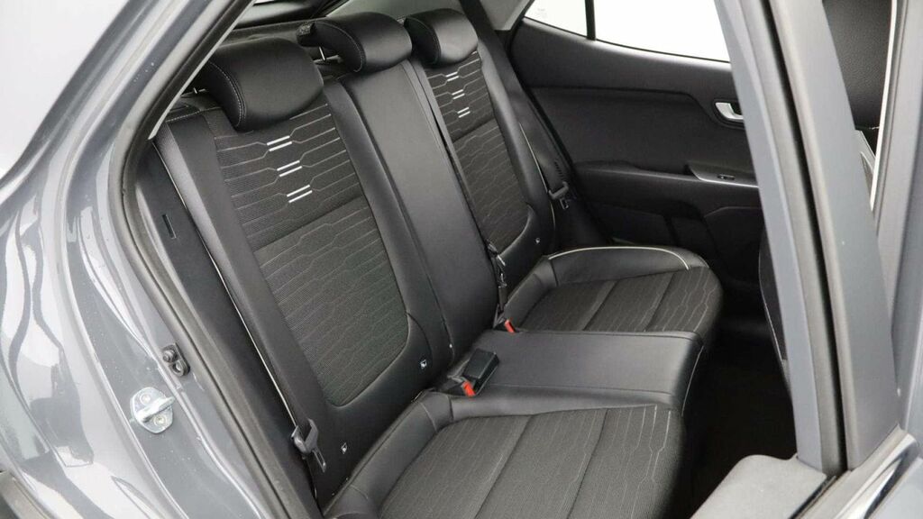 Kia Stonic 2 Grey #22