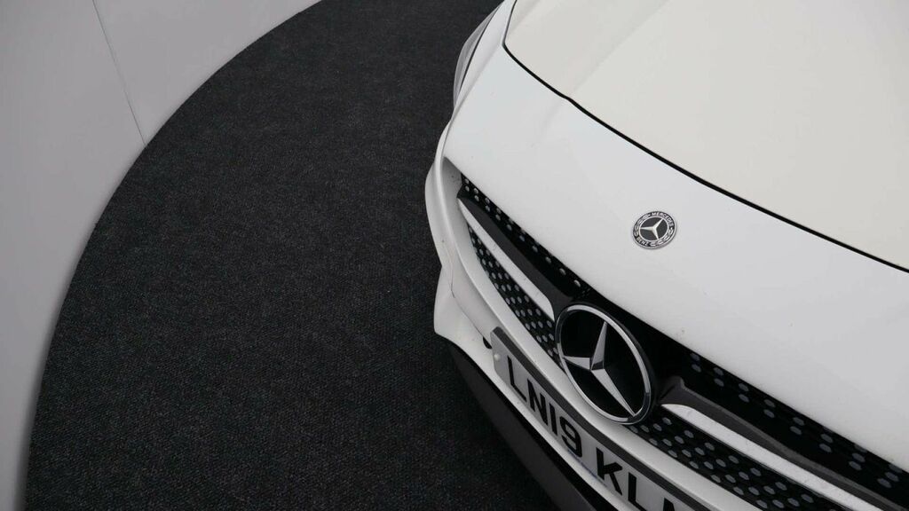 Mercedes-Benz CLA Class Cla 200 Amg Line Night Edition Tip Grey #31
