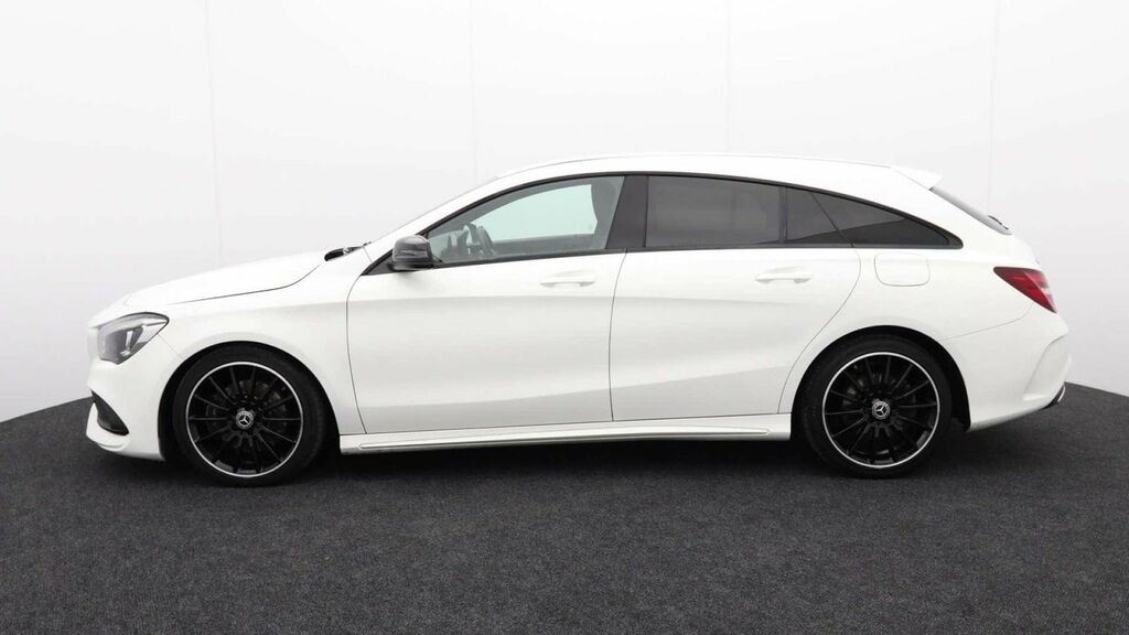 Mercedes-Benz CLA Class 2.0 Cla 220 Amg Line Night Edition 4Matic 4Wd White #4