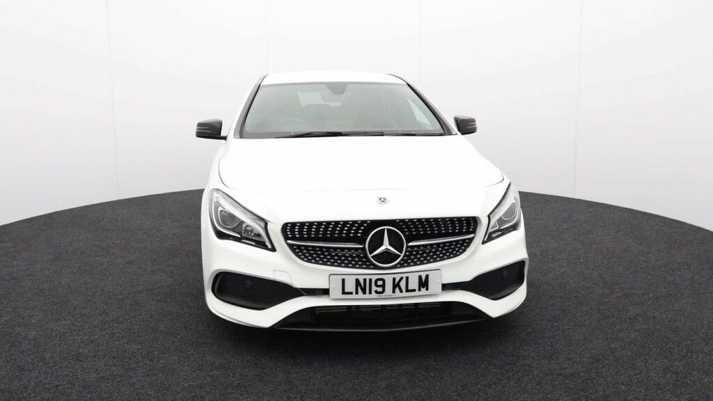 Mercedes-Benz CLA Class 2.0 Cla 220 Amg Line Night Edition 4Matic 4Wd White #2