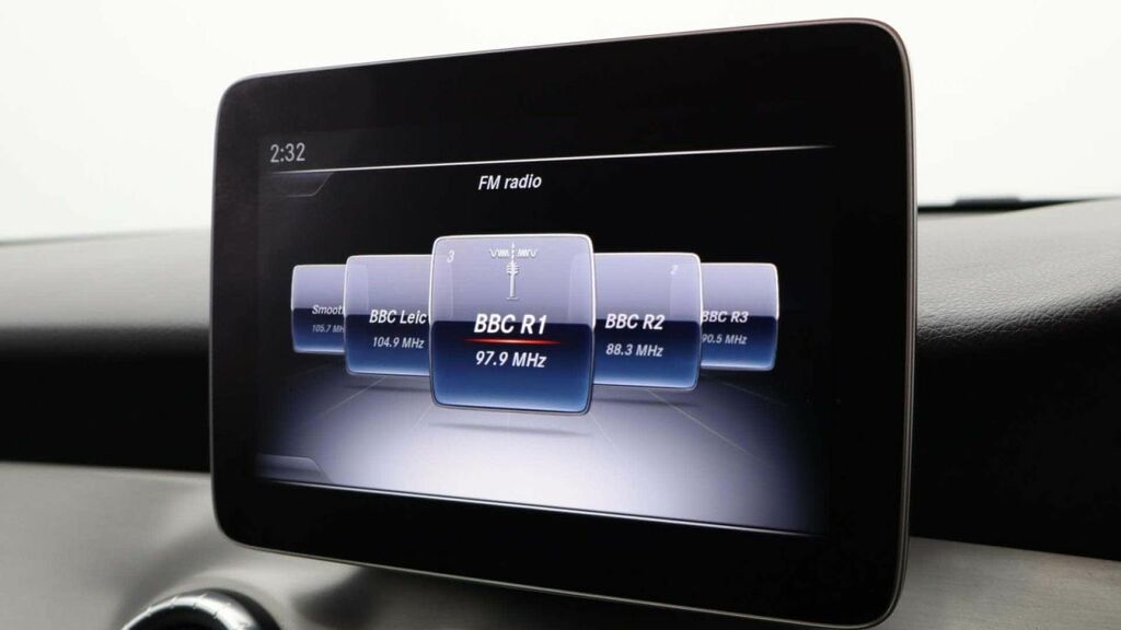 Mercedes-Benz CLA Class Cla 200 Amg Line Night Edition Tip Grey #11