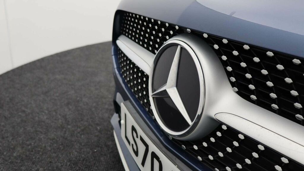 Mercedes-Benz A Class White #35