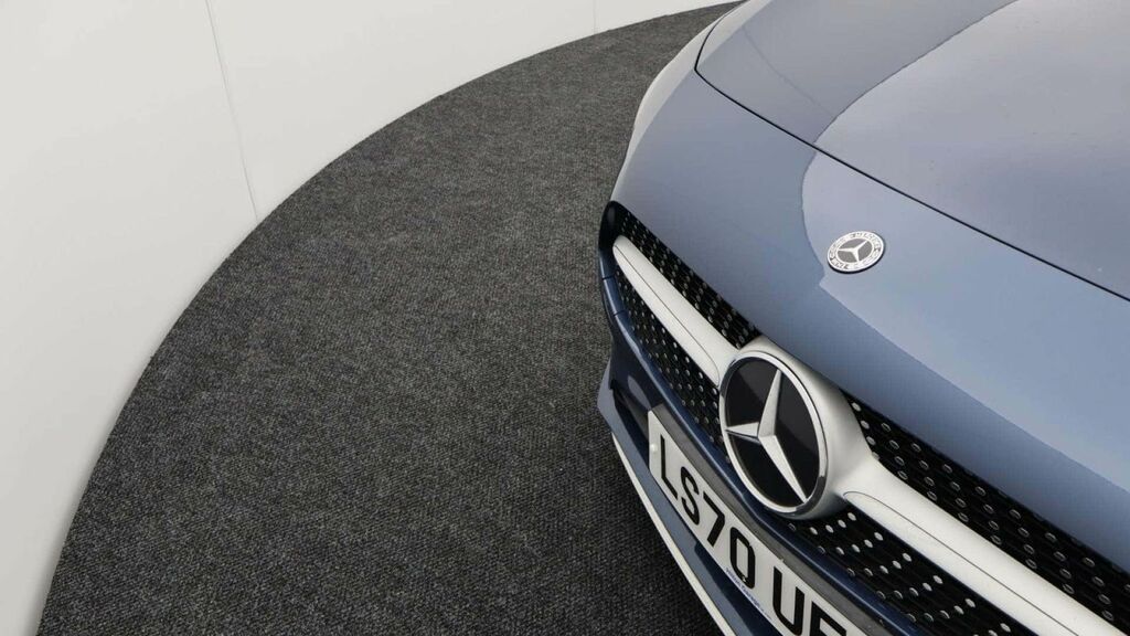 Mercedes-Benz A Class White #34