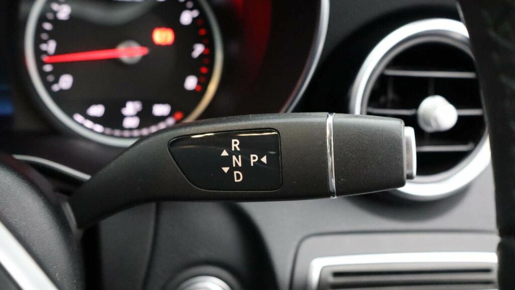 Mercedes-Benz C Class Automatic Blue #18