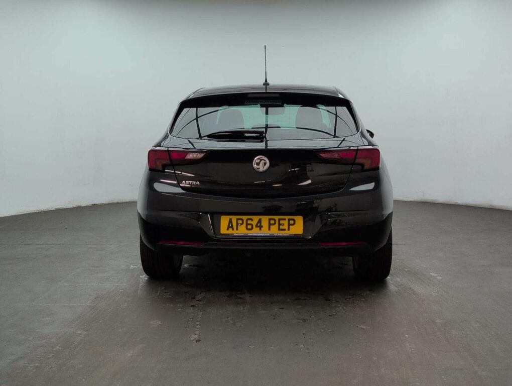 Vauxhall Astra White #7