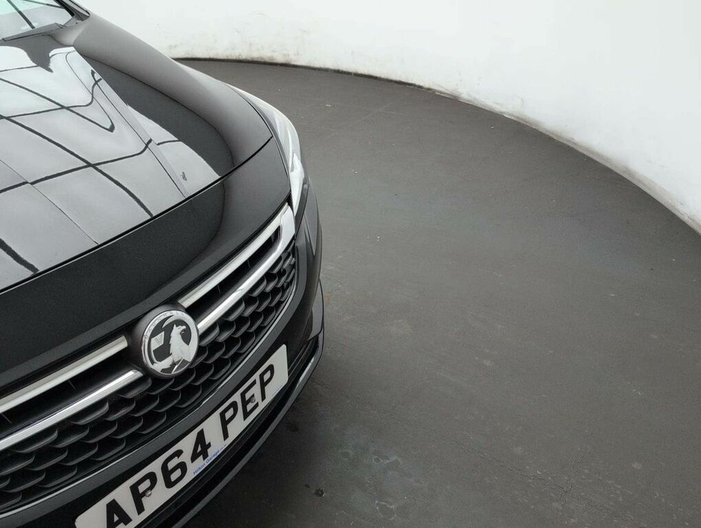 Vauxhall Astra White #31