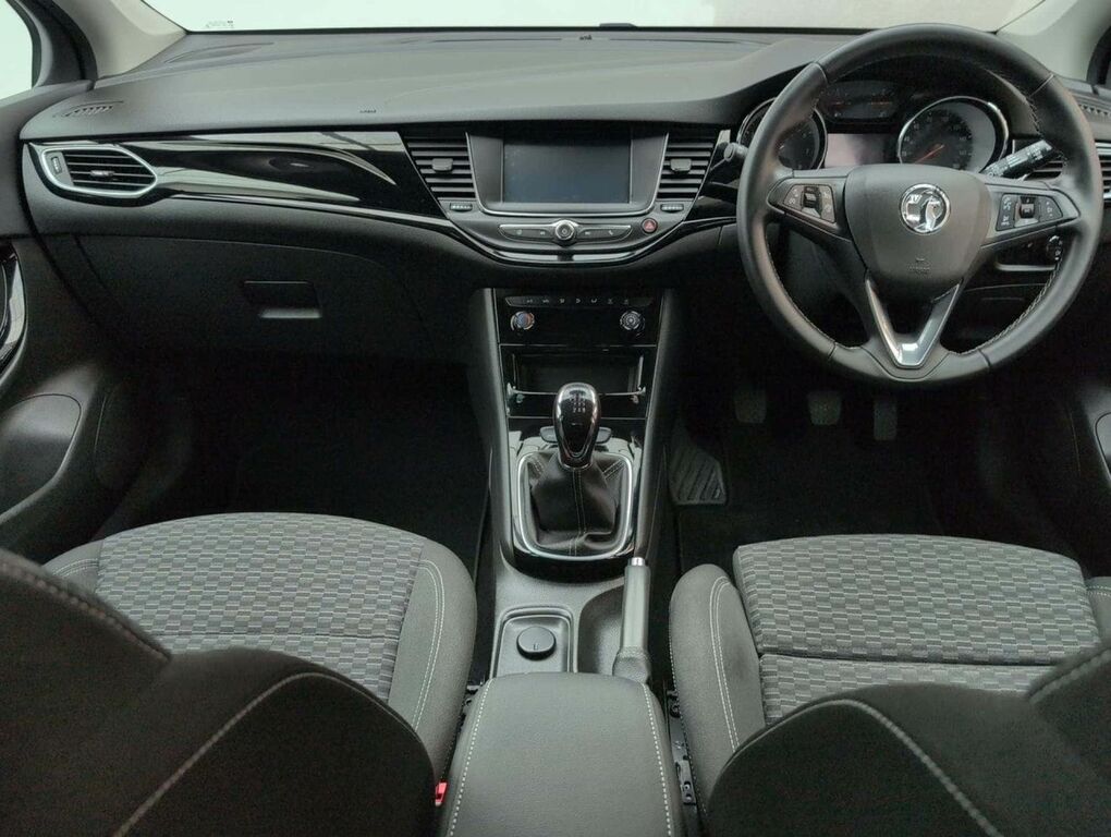 Vauxhall Astra White #23