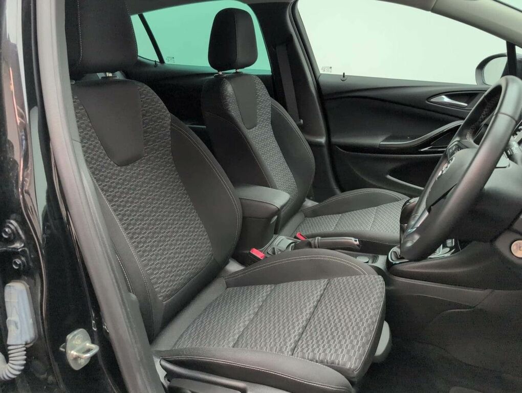 Vauxhall Astra White #12
