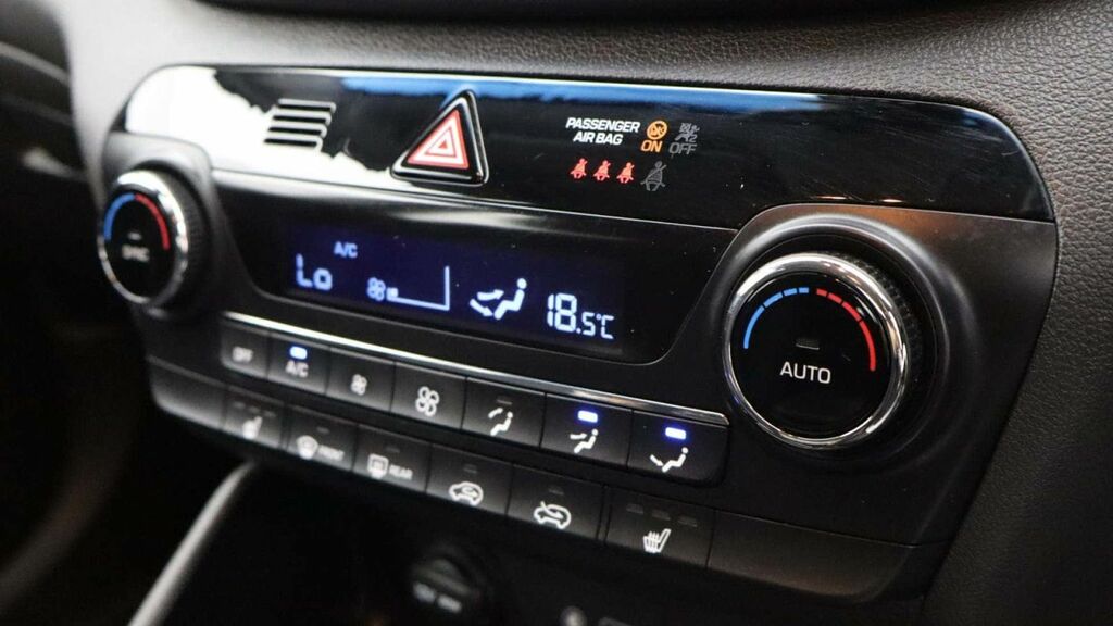 Hyundai Tucson 1.6 Gdi Blue Drive Se Ss White #18