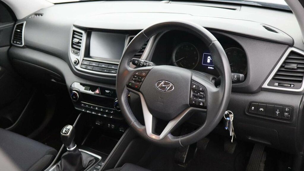 Hyundai Tucson 1.6 Gdi Blue Drive Se Ss White #13