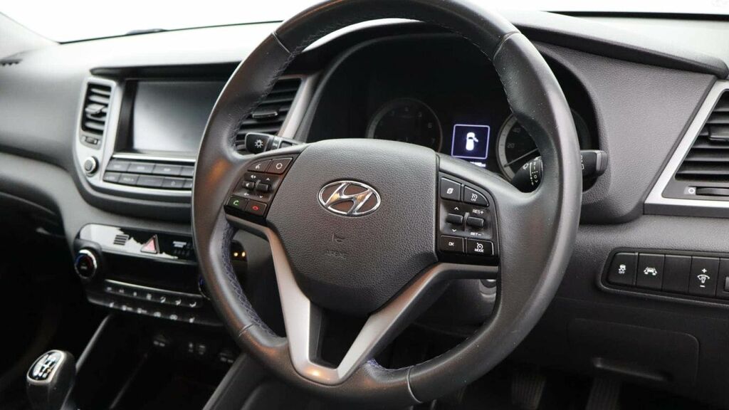 Hyundai Tucson 1.6 Gdi Blue Drive Se Ss White #25