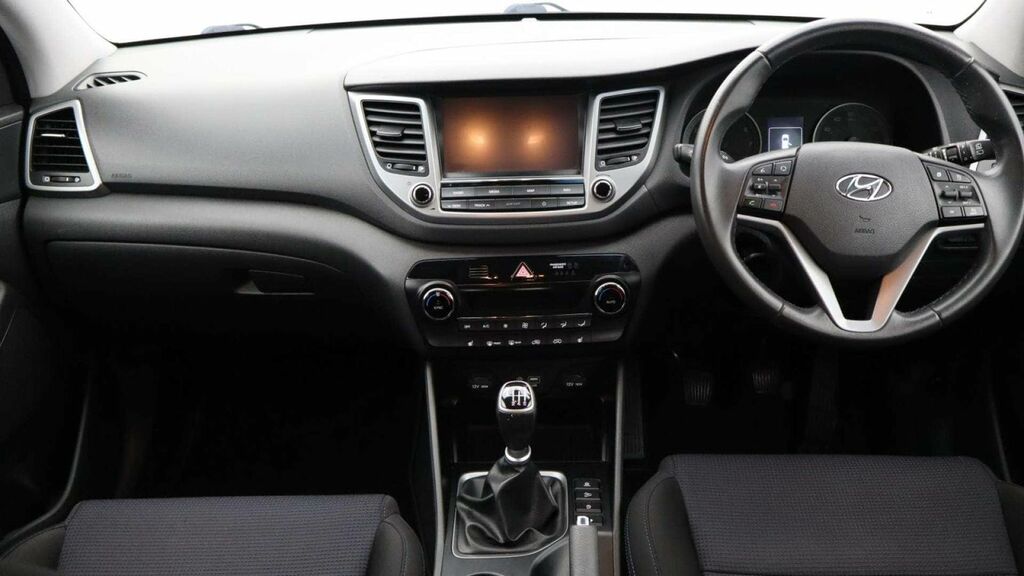 Hyundai Tucson 1.6 Gdi Blue Drive Se Ss White #26