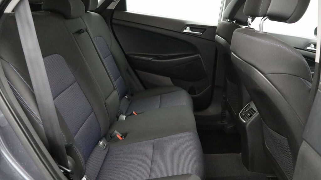 Hyundai Tucson 1.6 Gdi Blue Drive Se Ss White #27