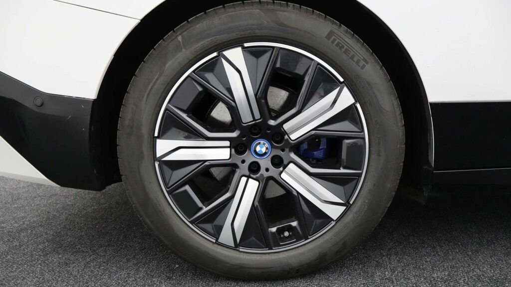 BMW iX Suv Grey #9
