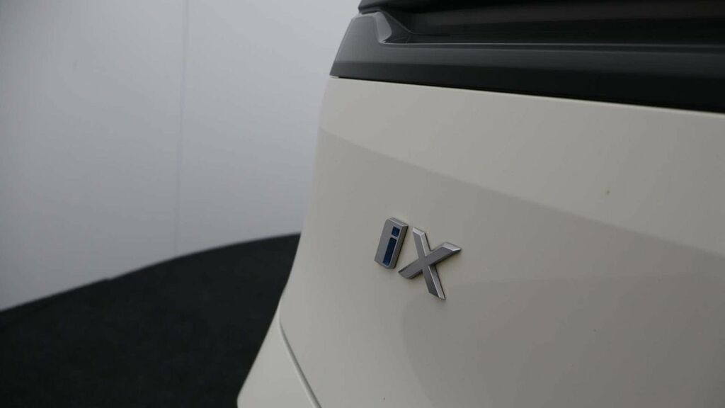 BMW iX Suv Grey #29