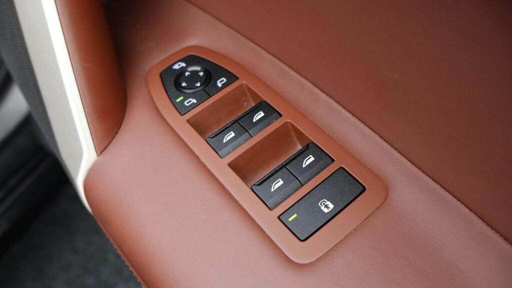 BMW iX Suv Grey #24