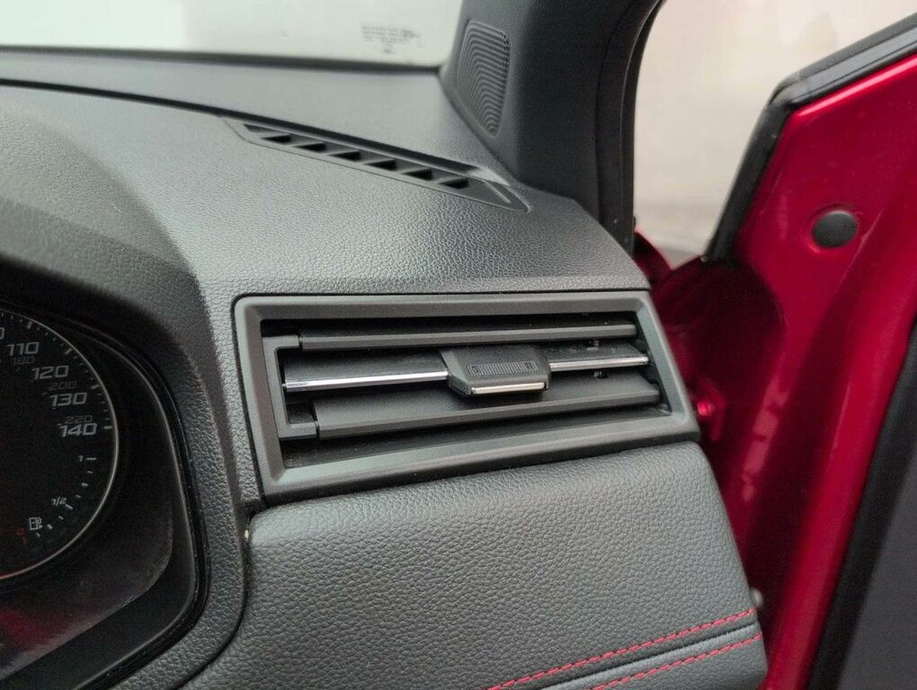 Seat Ibiza Hatchback Red #20