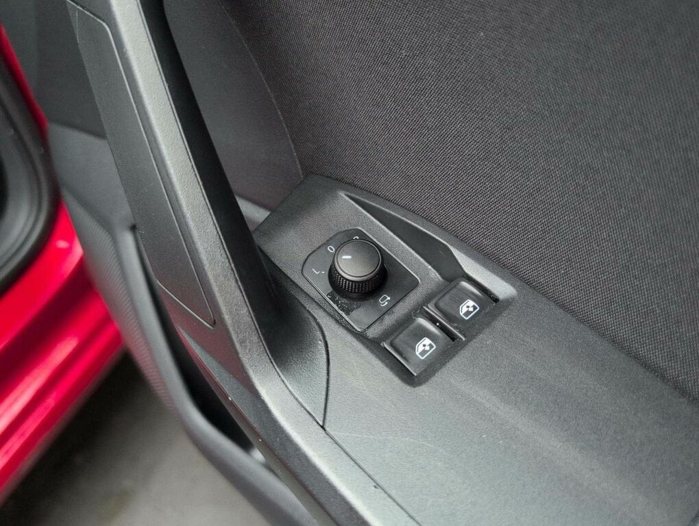 Seat Ibiza Hatchback Red #21