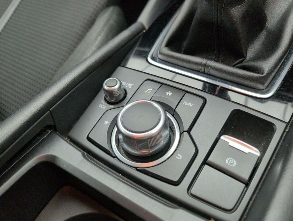 Mazda 3 Sport Nav Red #19