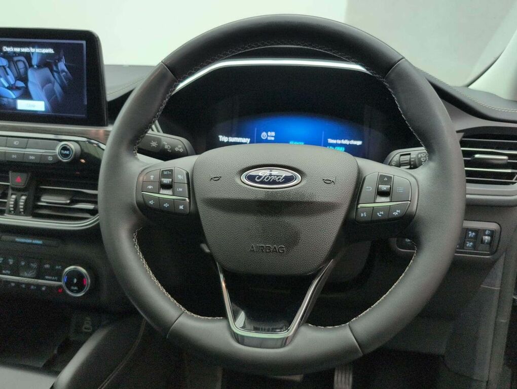 Ford Kuga Vignale Blue #23