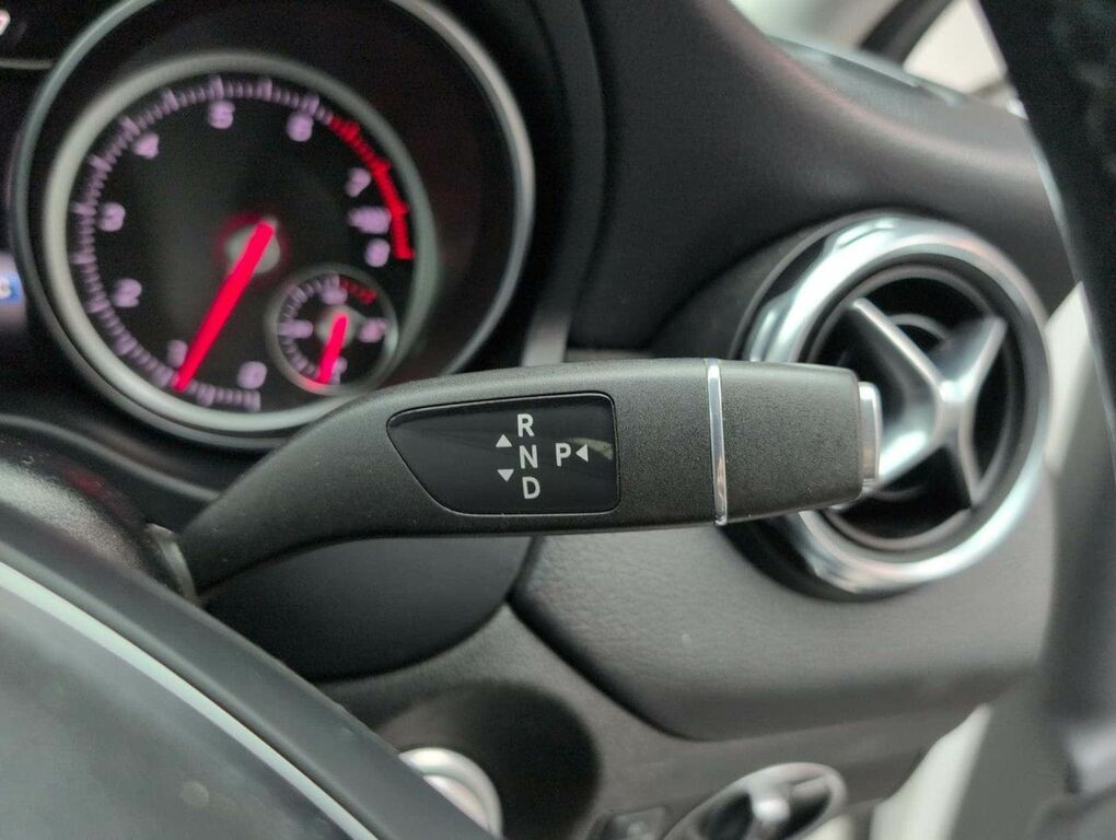 Mercedes-Benz GLA Class White #18