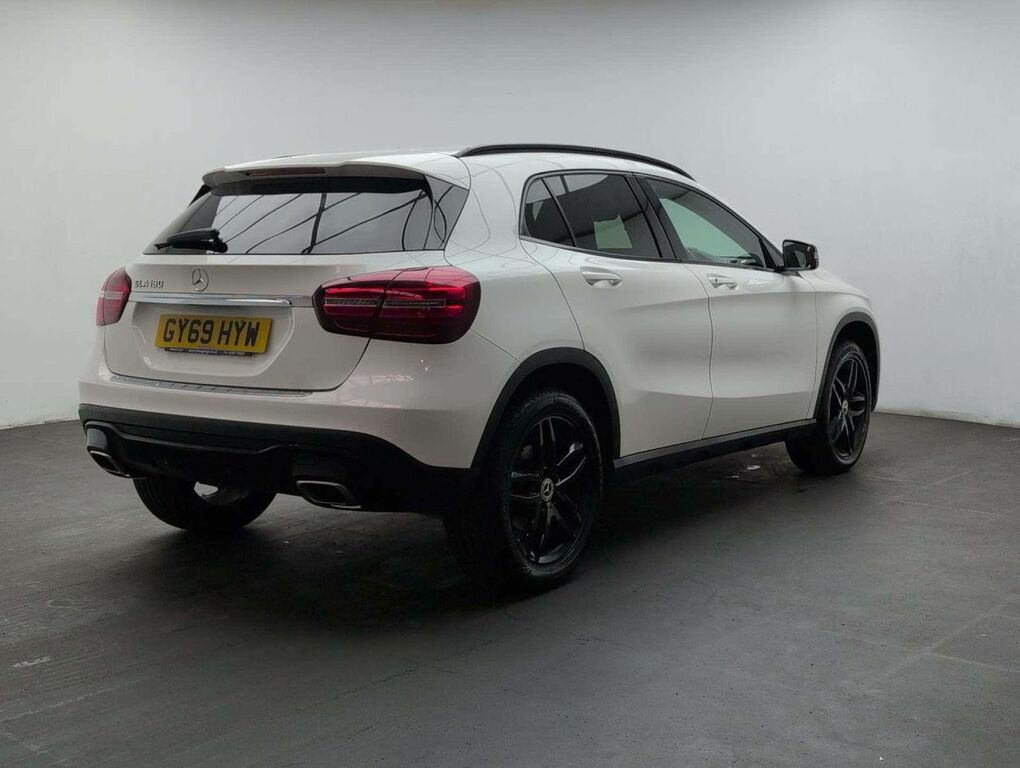 Mercedes-Benz GLA Class White #8