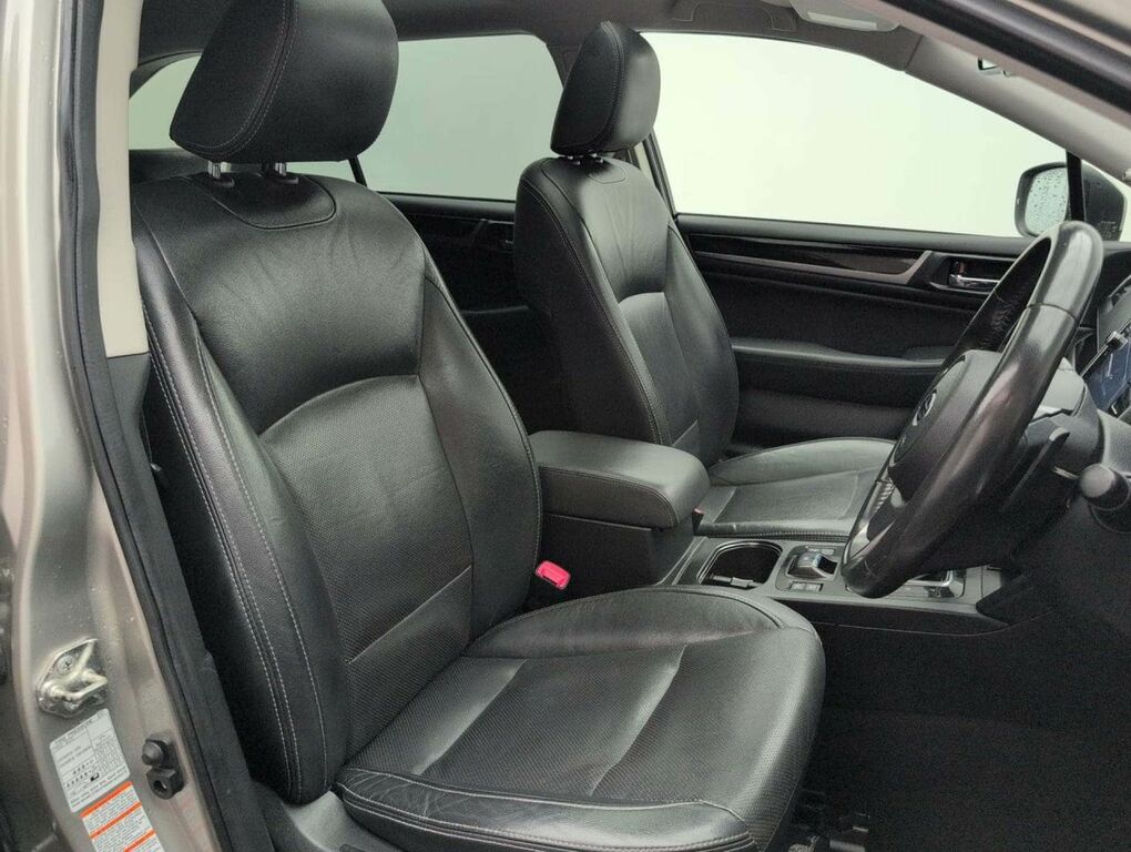 Subaru Outback Grey #12