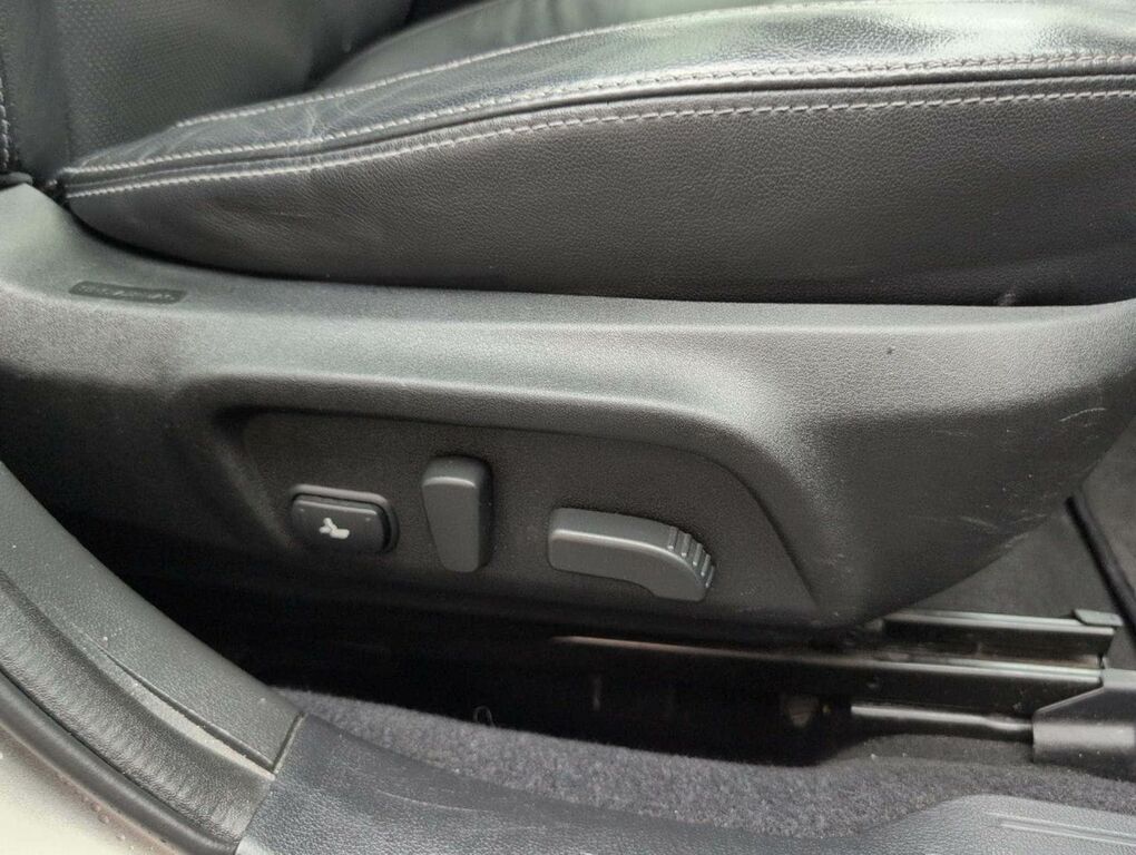 Subaru Outback Grey #26