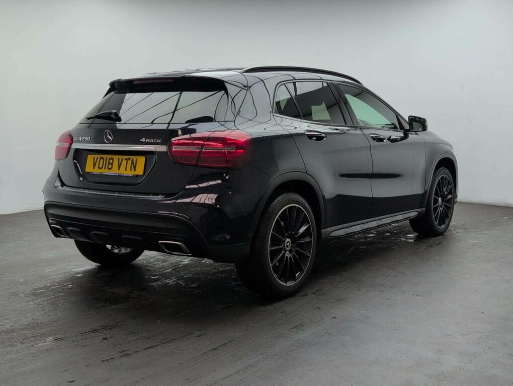 Mercedes-Benz GLA Class Gla 220 Amg Line Premium D 4Matic Grey #8
