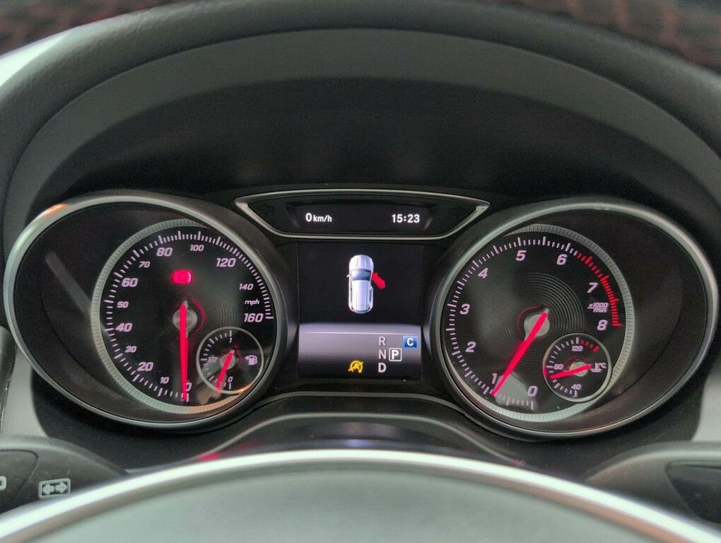 Mercedes-Benz GLA Class Gla 220 Amg Line Premium D 4Matic Grey #20