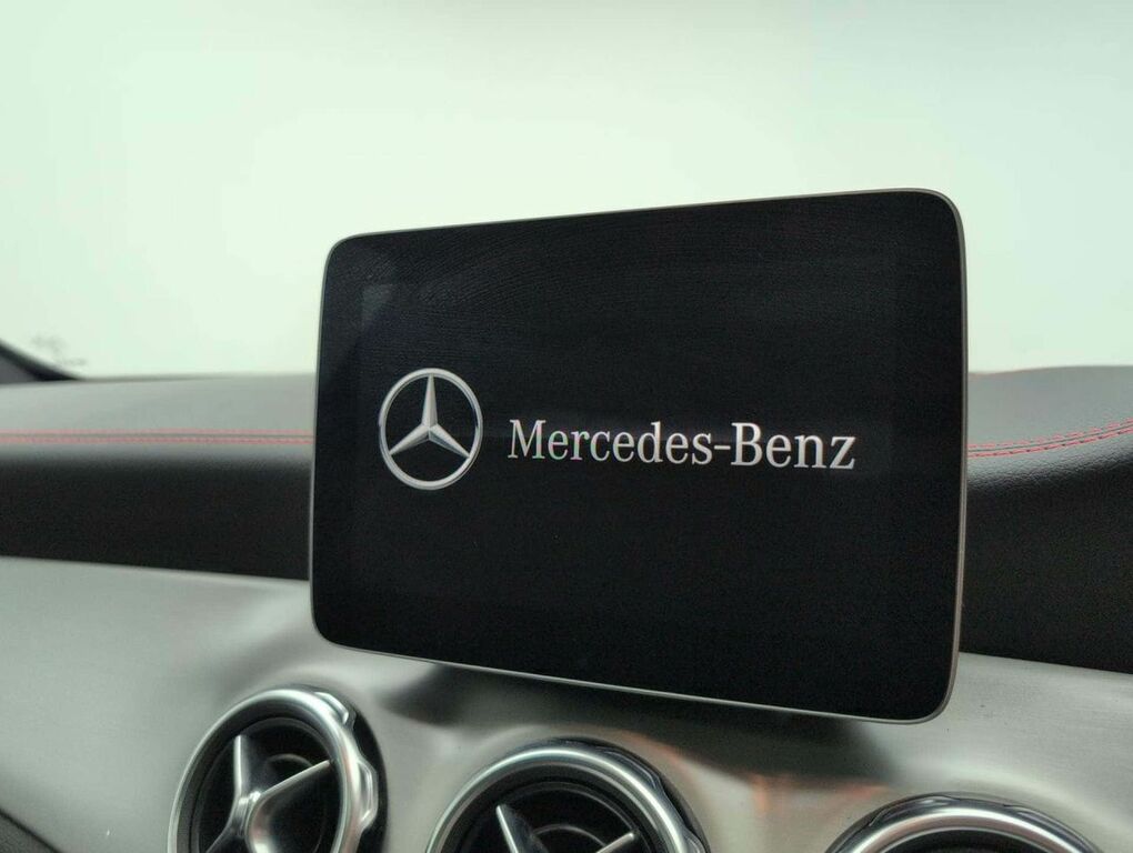 Mercedes-Benz GLA Class Gla 220 Amg Line Premium D 4Matic Grey #13