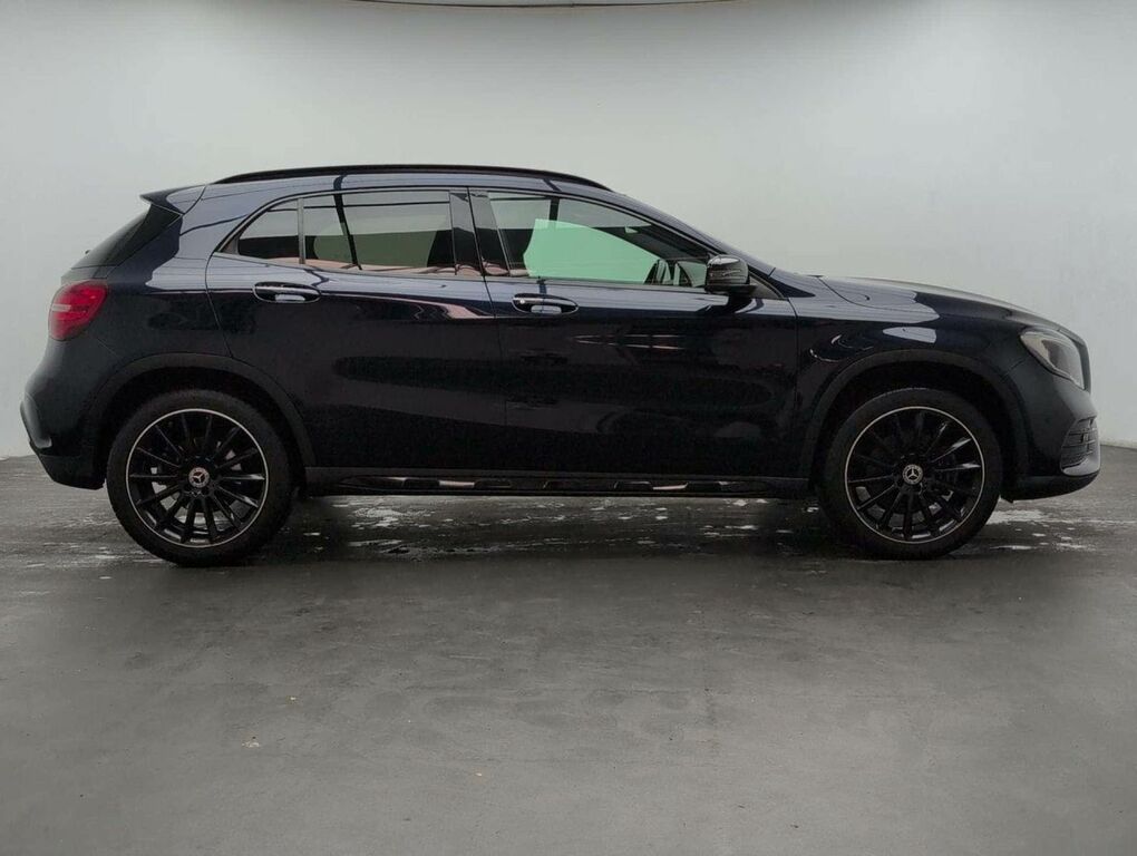 Mercedes-Benz GLA Class Gla 220 Amg Line Premium D 4Matic Grey #9