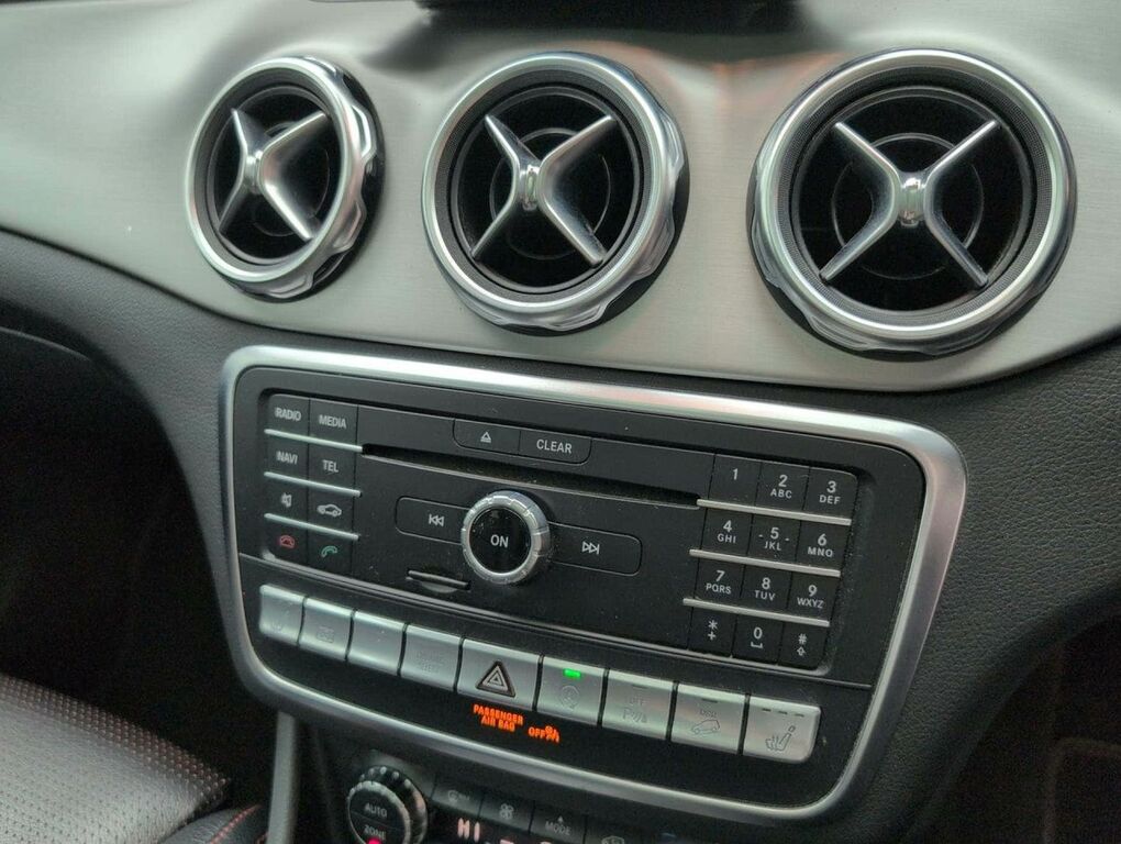 Mercedes-Benz GLA Class Gla 220 Amg Line Premium D 4Matic Grey #17
