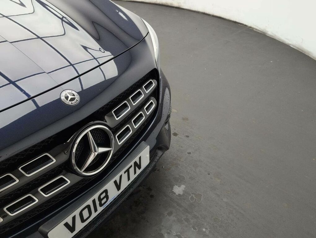Mercedes-Benz GLA Class Gla 220 Amg Line Premium D 4Matic Grey #37