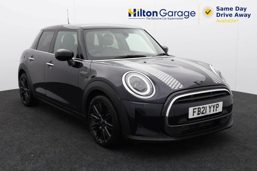 Mini Hatch 1.5 Cooper Exclusive Black