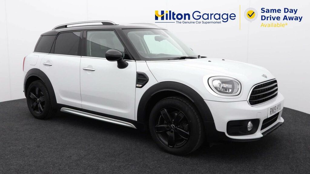Mini Countryman 1.5 Countryman Cooper Classic White