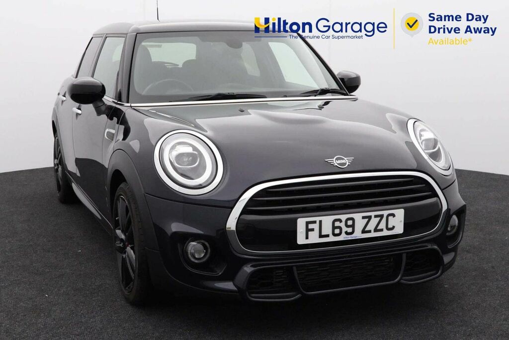 Mini Hatch 1.5 Cooper Sport Black