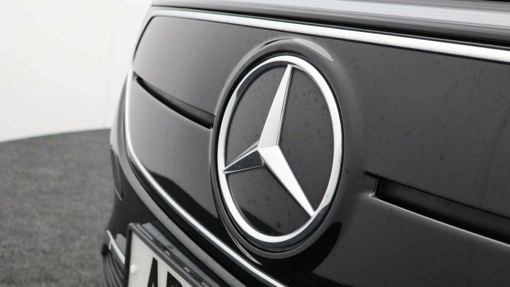 Mercedes-Benz EQA Eqa 250 Amg Line Premium Black #34