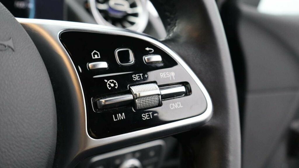 Mercedes-Benz EQA Eqa 250 Amg Line Premium Black #21