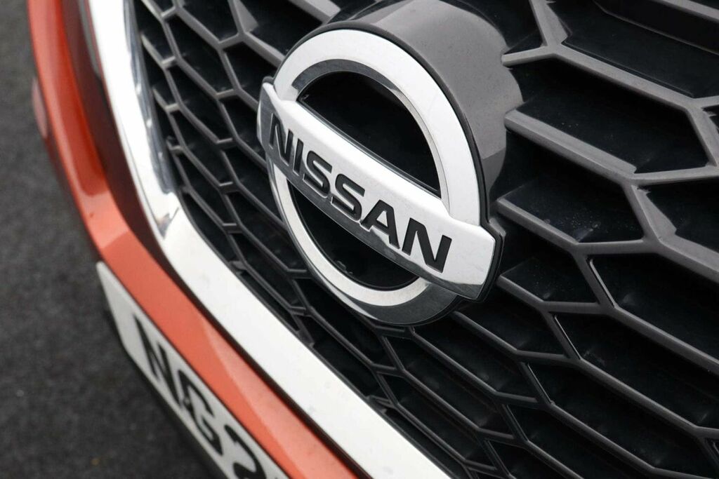 Nissan Juke Acenta Red #32