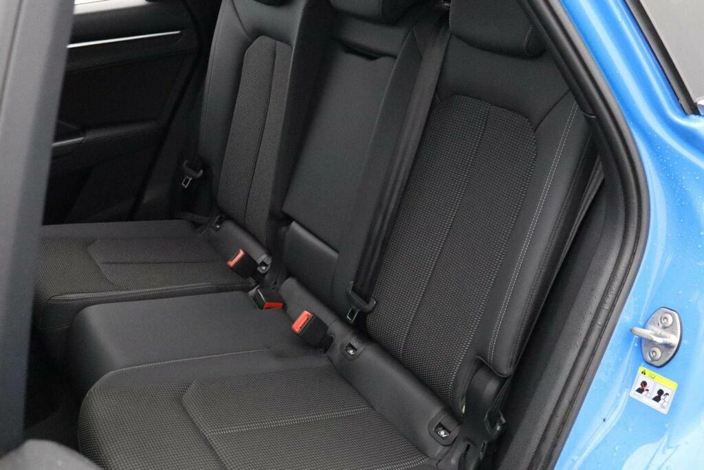 Audi Q3 Tfsi S Line Black #30