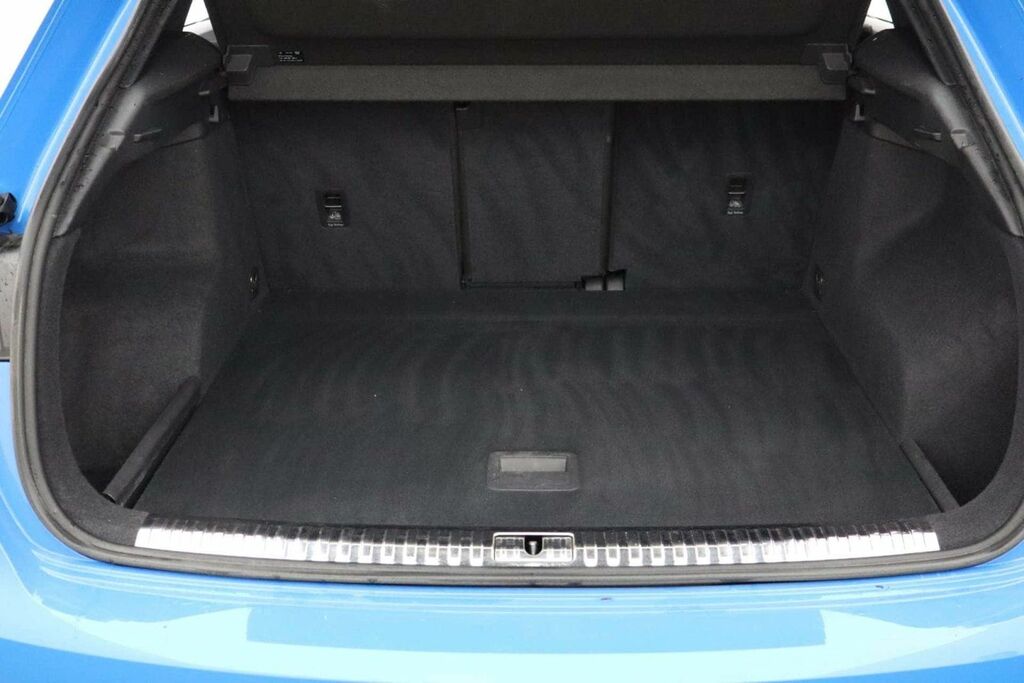 Audi Q3 Tfsi S Line Black #28