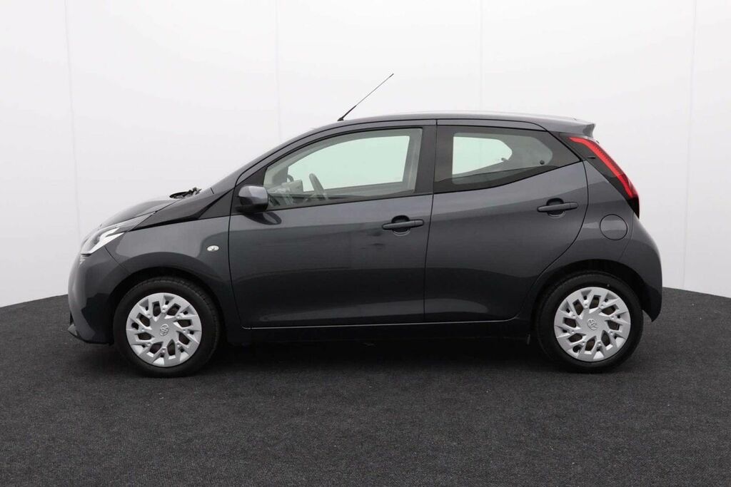 Toyota Aygo X 1.0 Aygo X-play Vvt-i Grey #4