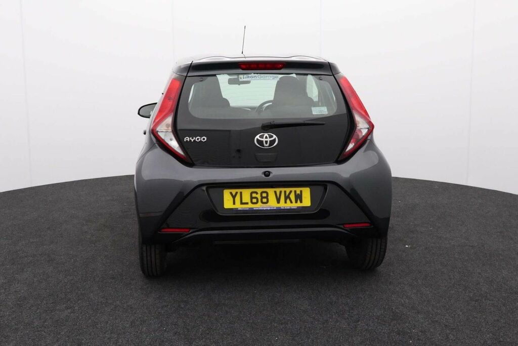 Toyota Aygo X 1.0 Aygo X-play Vvt-i Grey #6