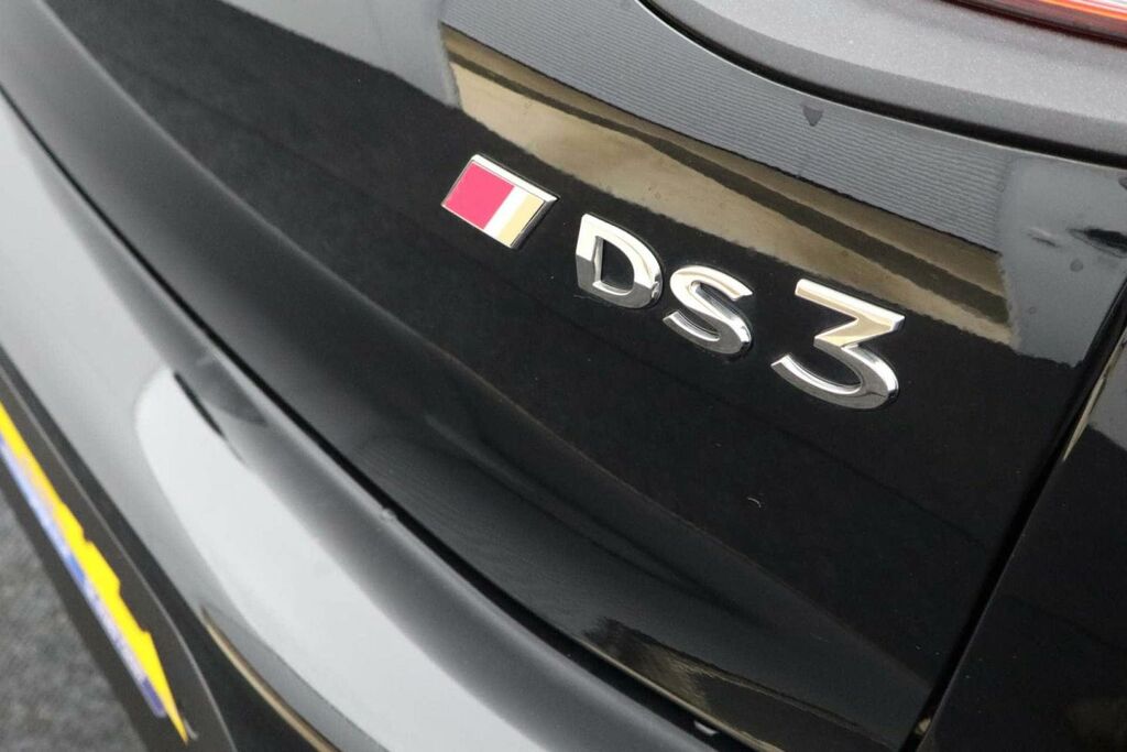 DS DS 3 Crossback Rivoli Grey #22