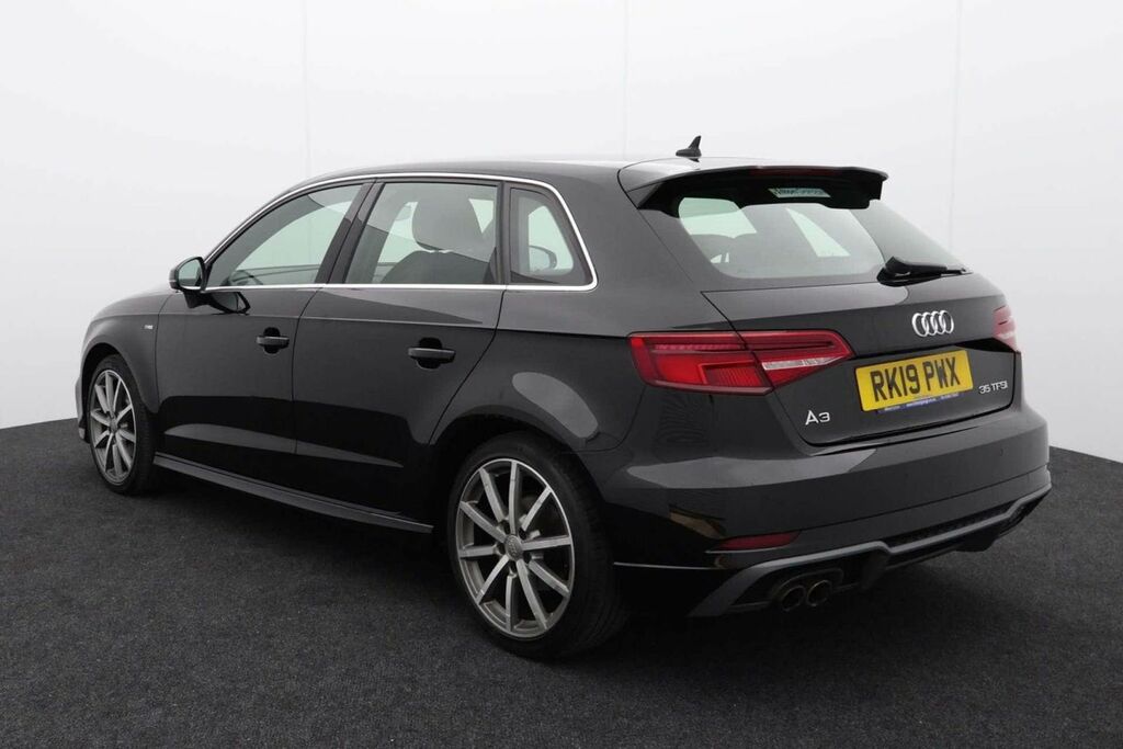Audi A3 1.5 A3 Sportback 35 Tfsi S Line Black #5