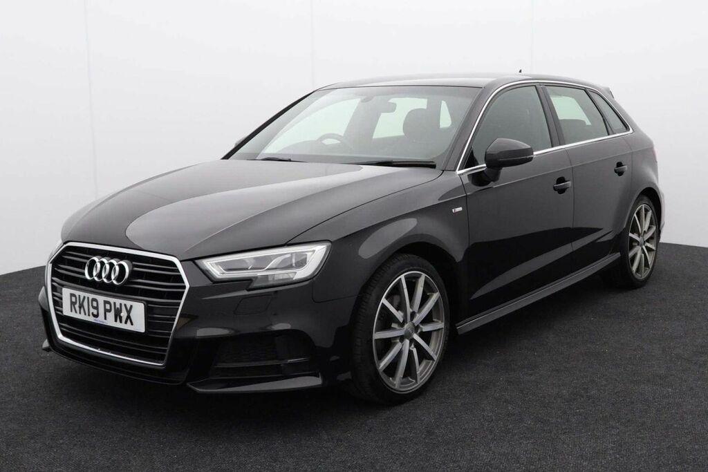 Audi A3 1.5 A3 Sportback 35 Tfsi S Line Black #3