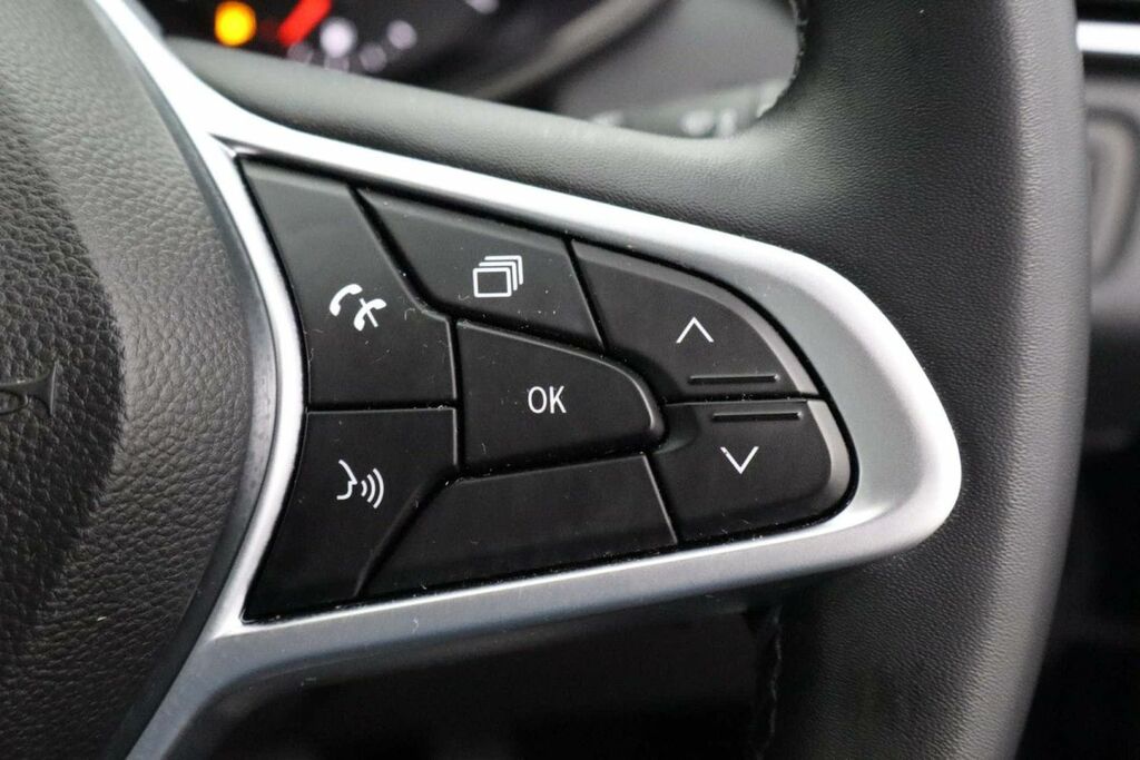 Renault Clio Renault Clio 1.6 E-tech Hybrid 145 Techno Grey #18