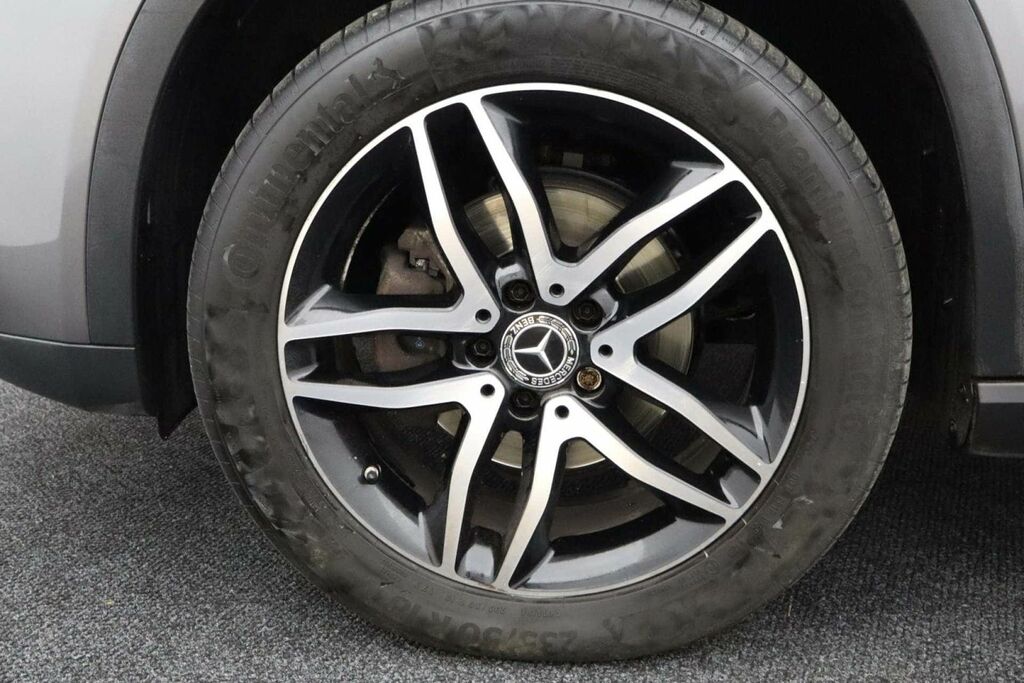 Mercedes-Benz GLA Class  Black #9