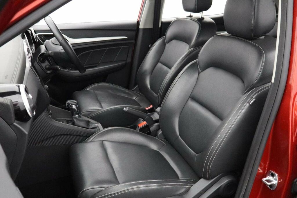 MG ZS 1.5 Vti-tech Exclusive Silver #26